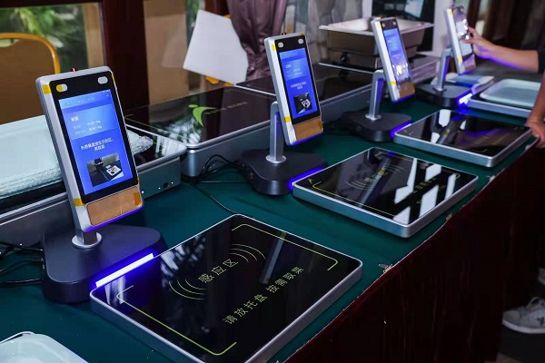 智能結(jié)算一體秤，稱重收銀一體化