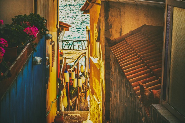 如何更方便快捷的搭建自選餐廳的智慧餐飲系統？