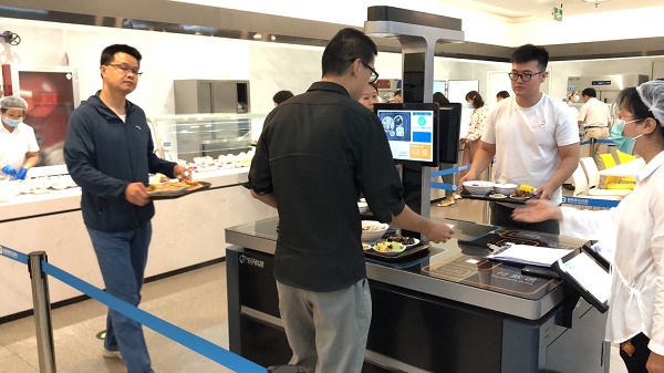 智慧食堂刷臉支付系統 視覺結算才是未來！